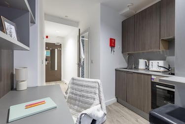 1 bed flat, Colston Avenue, City Centre, Bristol, BS14TR - Image 7